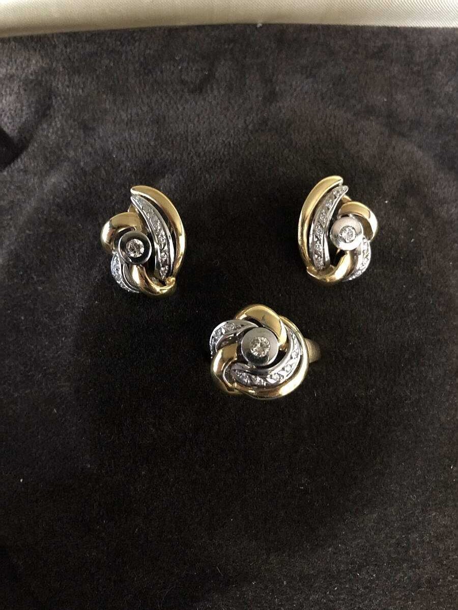 Juego De Pendientes Y Sortija Brillantes 0,60 Cts Montado En Oro Bicolor De Ley 18Kts | Joyería Finarte New