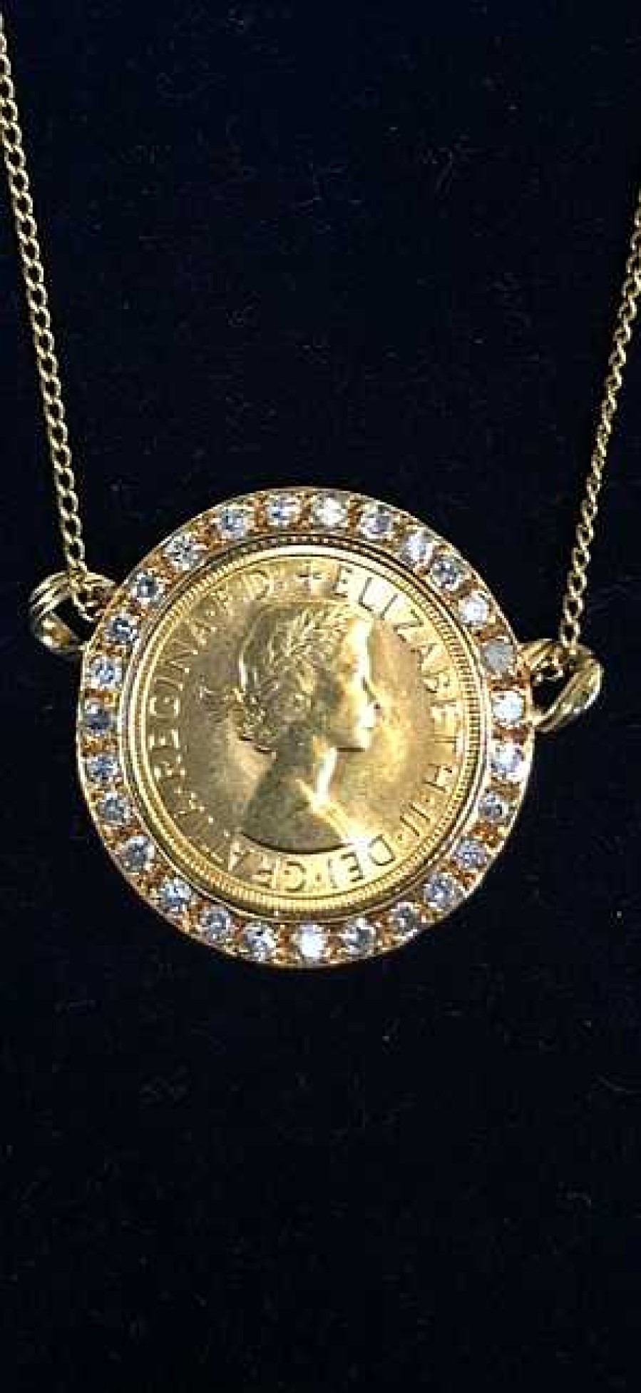 Colgante Con Moneda Libra Esterlina Aut Ntica De 22 Ktes. | Joyería Finarte Hot