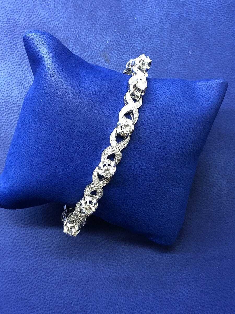 Pulsera Forma Infinito Con Brillantes 6,10Cts Montado En Oro Blanco De Ley 18Kts | Joyería Finarte Best